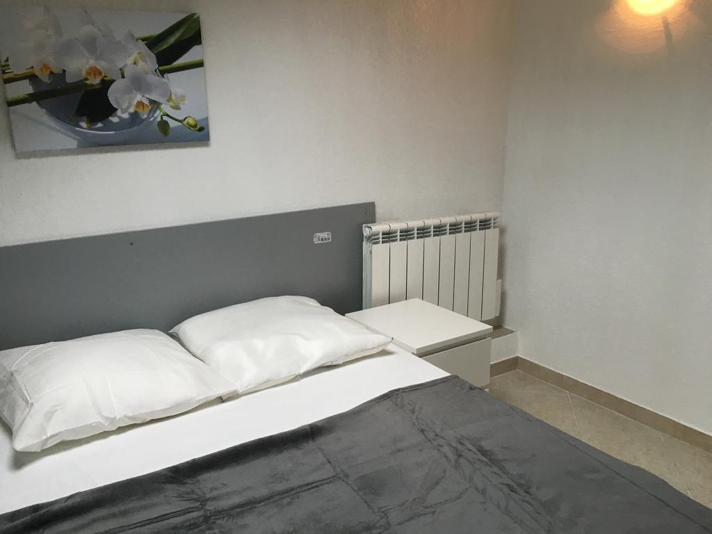 Residence Villa Ange La Seyne-sur-Mer Εξωτερικό φωτογραφία